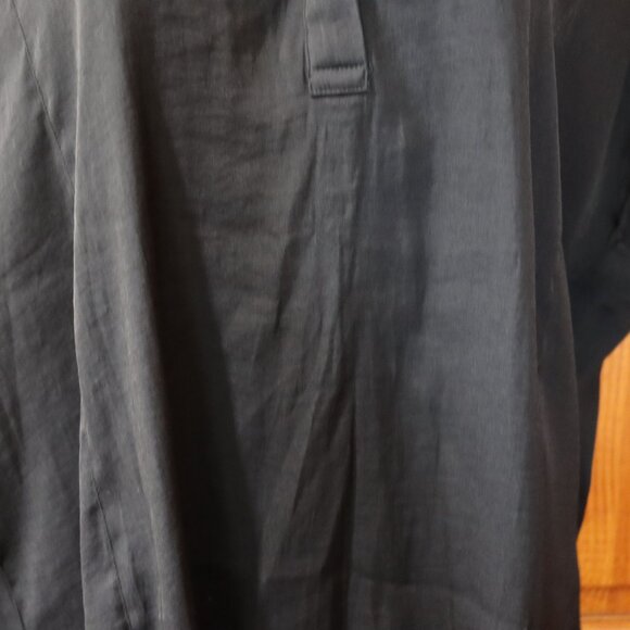 Banana Republic Black V-Neck Blouse XL - Picture 3 of 9